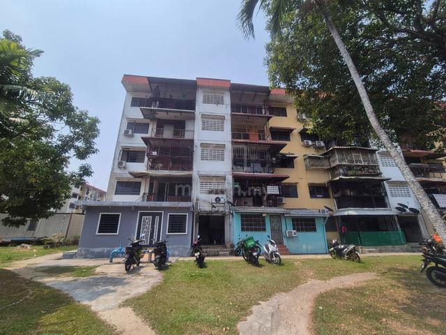 Flat PKNS 1