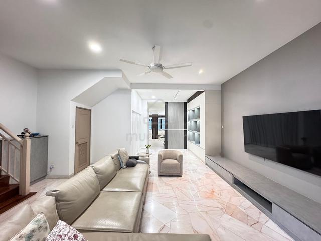 Ara Putra, Ara Damansara Intermediate 2-Storey Terrace House For Sale 1