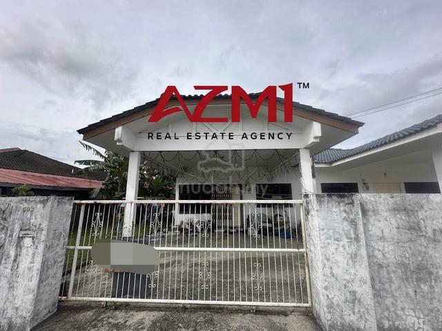 Big Compound Jalan Pulasan Single Storey Semi Detached Senadin Miri 1