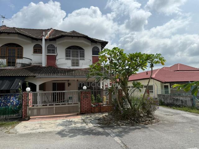 Bandar Sungai Long, 2 Storey End lot Terrace House, Below Bank Value 1
