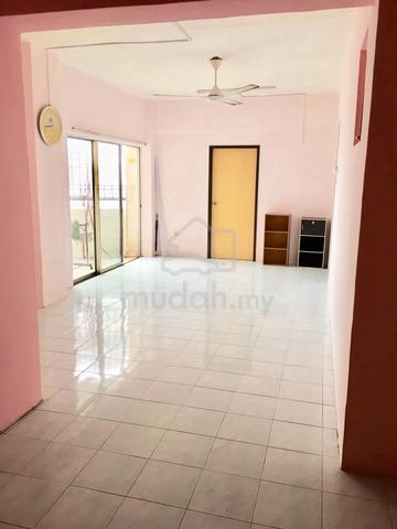 Sri Impian Apartment (Larkin Perdana) 1