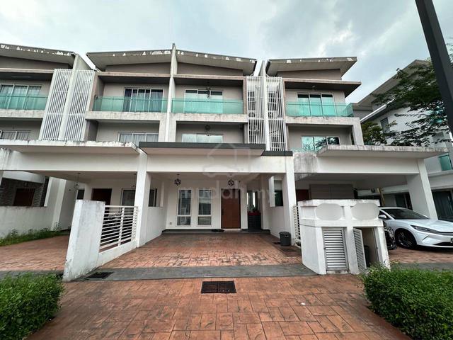 3 Storey Superlink Terrace Alstonea 1