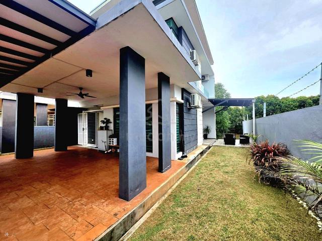CANTIK Semi-D 2.5 Tingkat Lakeside Precint 4 Kotasas , Kuantan 1