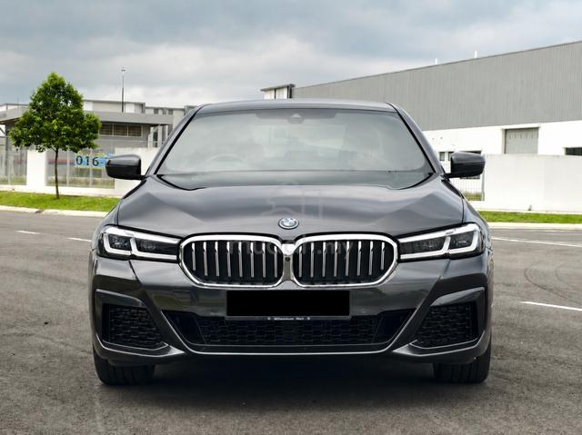 {2022}BMW 530e 2.0 MSPORT LCI (A) F/BMW Servis F/L - 2
