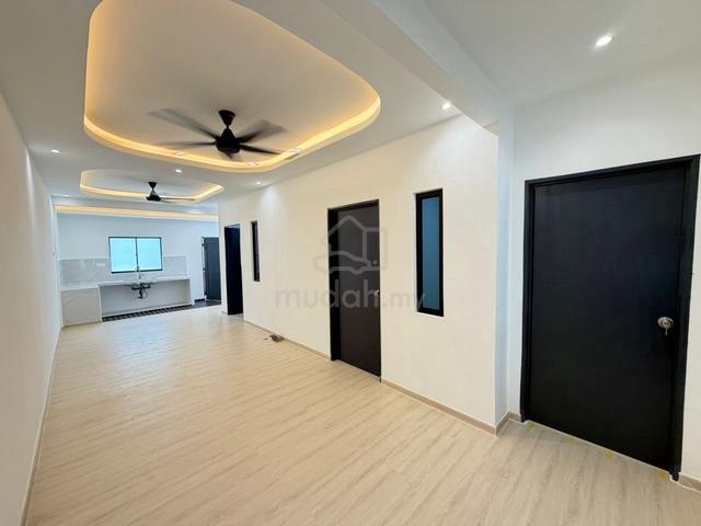 Rare Unit Single Storey Fully Renovated Taman Orked Kluang 1