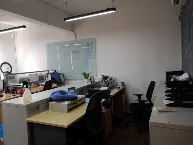 Shop office (FIRST FLOOR UNIT), Taman Desa 1