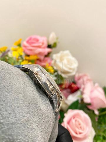 Carousel Image
