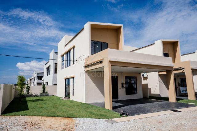 Zero Lot 1.5 Storey Villa 3 Carpark Freehold Lunas Kedah 1