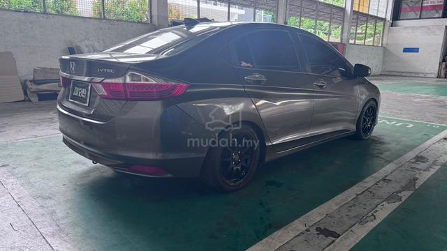 2015 Honda CITY 1.5 V (A) - 4