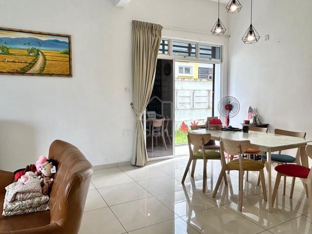 Kempas Utama 2.5-Storey Cluster for Sale Kempas Indah Setia Tropika 4