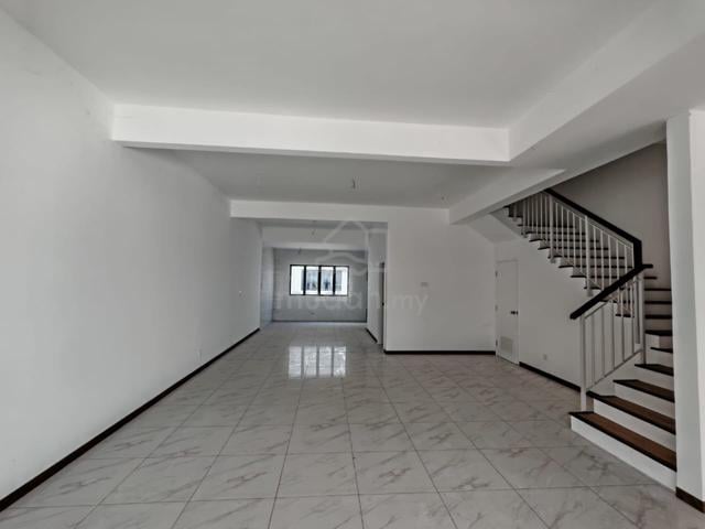 Bukit Banyan Double Storey Terrace House For Sale 1