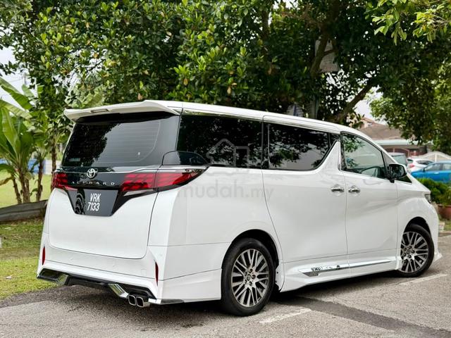 ON THE ROAD 2017 Toyota VELLFIRE 2.5 ZG (A) - 5