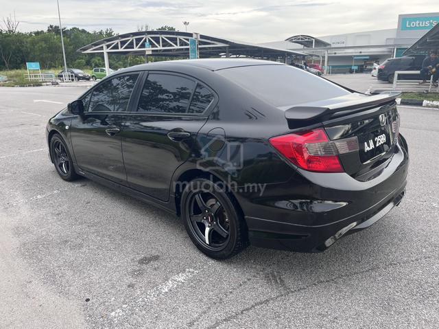 2012 Honda CIVIC 1.8 S-L iVTEC FACELIFT (A) - 2
