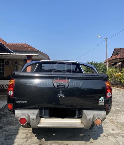 2010 Mitsubishi TRITON 2.5 STANDARD FACELIFT (M) - 2