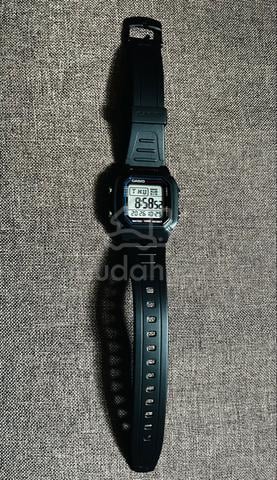 Casio W-800H-1AVDF - photo 2 of 4