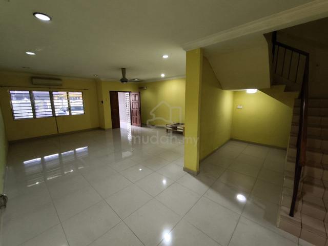 Sungai Buloh Taman Sri Putra Bukit Rahman Putra Freehold Non Bumi Lot 1