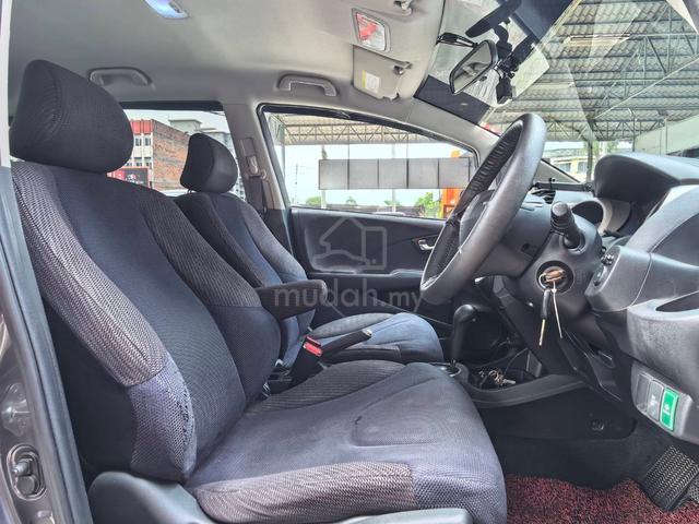 2014 Honda JAZZ 1.3 HYBRID FACELIFT (A) - 5