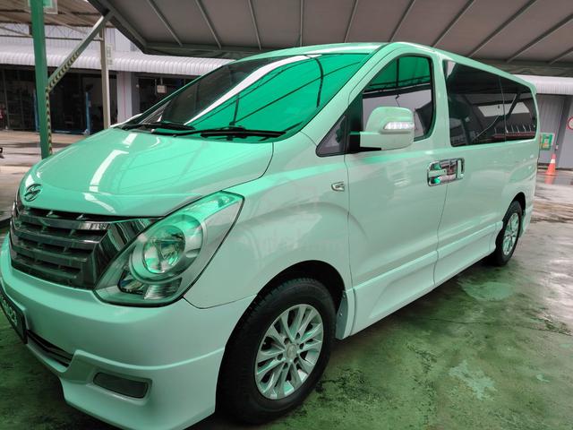 2014 Hyundai GRAND STAREX 2.5 ROYALE (A) - 2