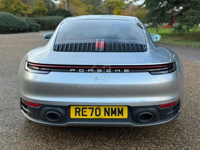 2020 Porsche 911 3.0 CARRERA S Race-Tex - 3