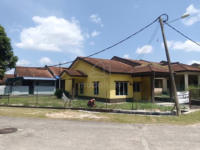 Rumah Lot Tepi Di JuaL 1