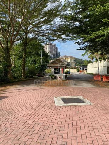 2 1/2 Storey Taman Wangsa Cheras house, Batu 9 Cheras, 43200 Selangor. 1