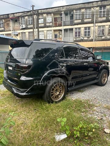 2014 Toyota FORTUNER 2.7 V TGN51R (A) - 3