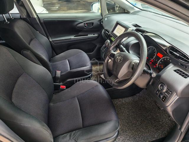 2014 Toyota WISH 1.8 X FACELIFT (A)like new - 4
