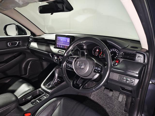 2024 Honda HR-V 1.5 V Spec Turbo 1Owner Like New - 4