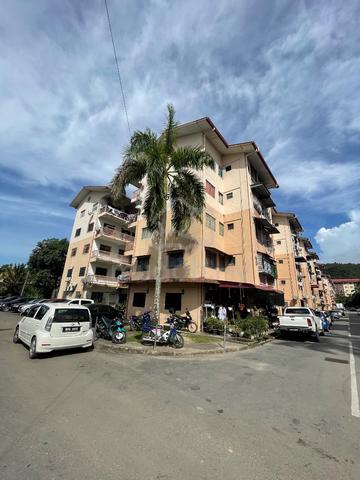 Telipok Ria Apartment 1