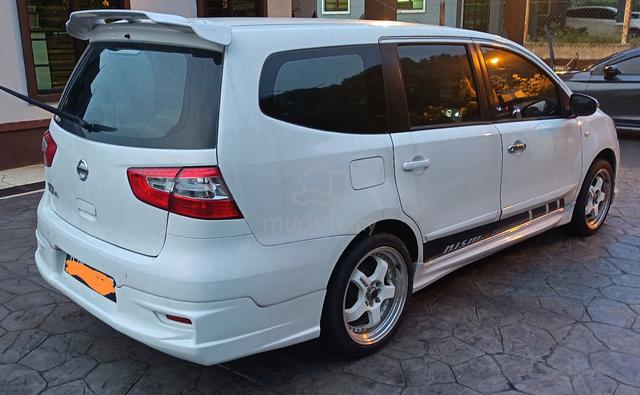 2013 Nissan GRAND LIVINA 1.6 CLASSIC/COMFORT MC - 2