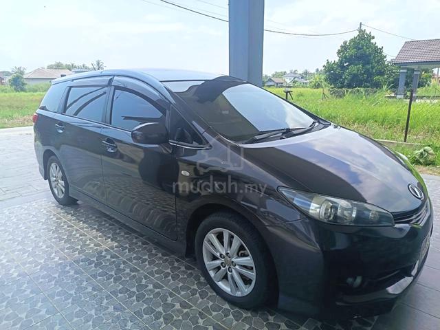2011 Toyota WISH 1.8 X ZGE20G (A) - 1