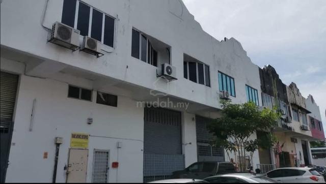 Seri Kembangan-Balakong Taman Industries Selesa Jaya 11/2sty 1