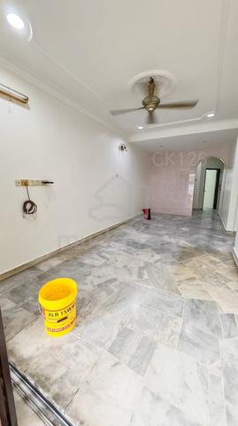 Good Condition Taman Sungai Kapar Indah Klang 1.5 Storey Terrace House 1