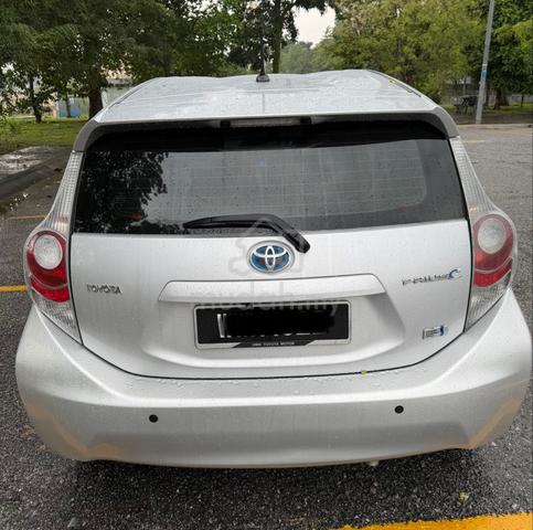 2012 Toyota PRIUS C 1.5 (HYBRID) NHP10R (A) - 2