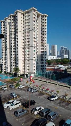 Taman Kristal 1