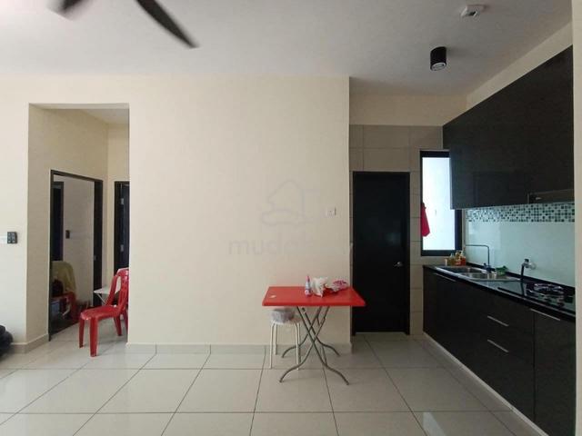 Aura Residence 5