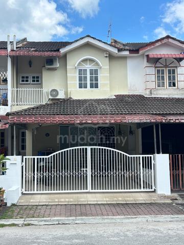 Double storey house Station 18 Ipoh Perak 1