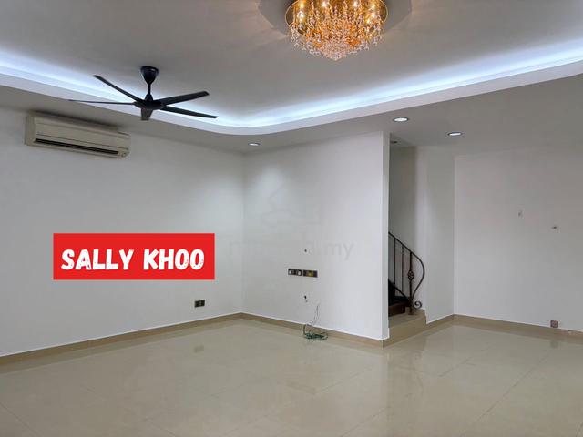 2 Storey House LONG CAR PORCH Rent @ Leburaya Besi Greenlane Jelutong 1
