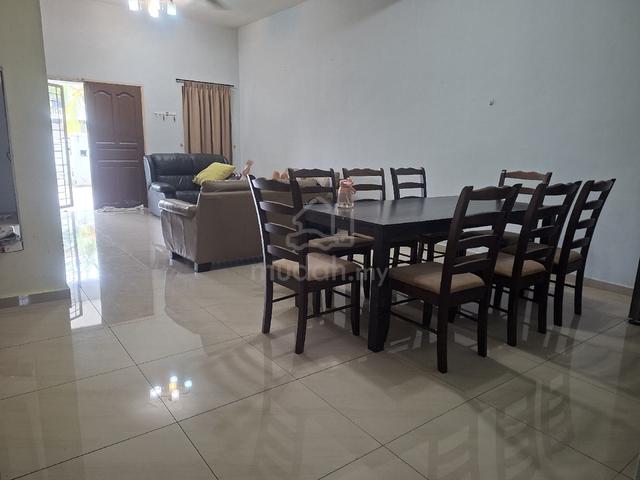 2storey terrace house Taman Enggang for rent 1