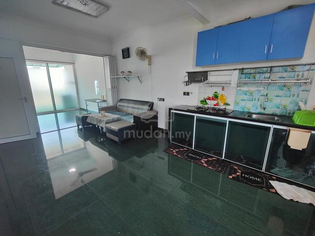 Sri Tanjung Apartment (Georgetown) 1