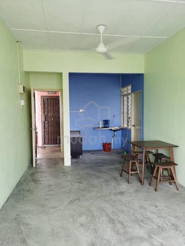 Flat Taman Pelangi Indah 2