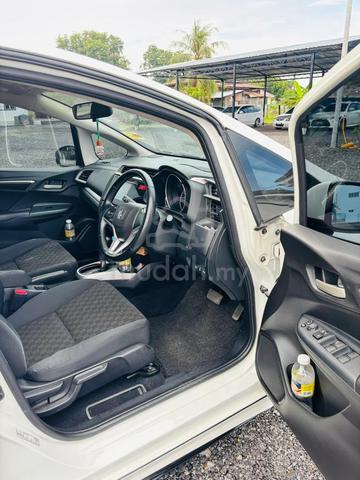 2014 Honda JAZZ 1.5 V (A) - 5