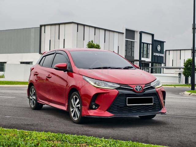 2022 Toyota YARIS 1.5 E FACELIFT 360 Camera F/Loan - 1
