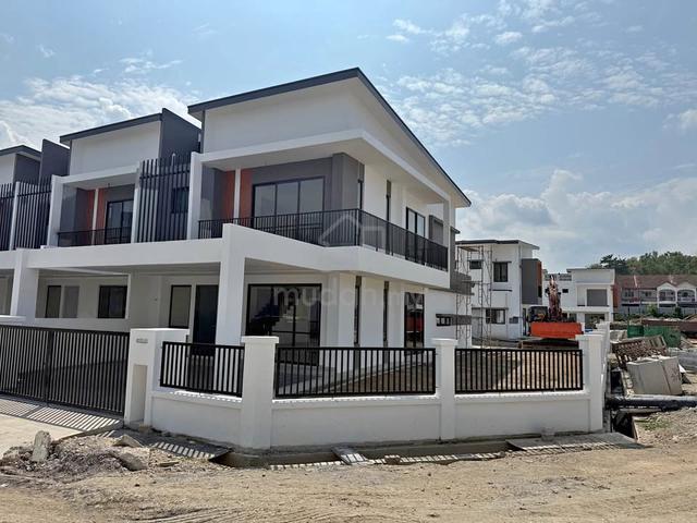 Last Few Unit! [ LPPSA Exclusive] Corner Lot Monthly 1.8K Near Masjid 1