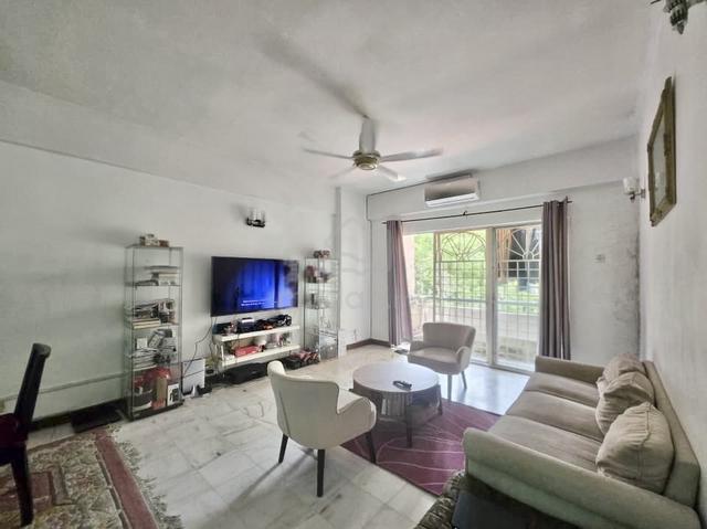 Emerald Hill Condominium 1