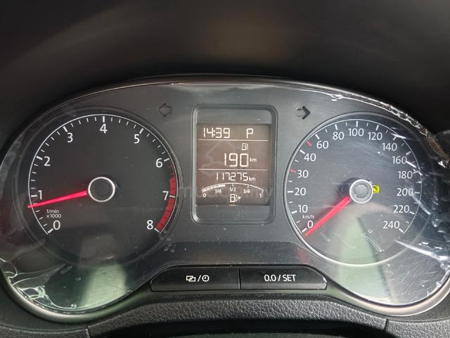 2017 Volkswagen VENTO 1.6 COMFORTLINE (A) - 5