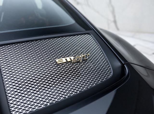 2024 Porsche 911 S/T Limited Edition BROWN INT - 5