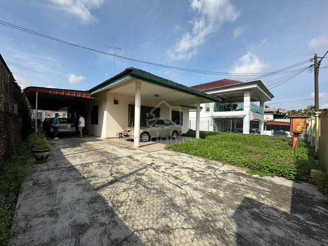 kulai single storey bungalow 5000sqft big big big land for sales 1