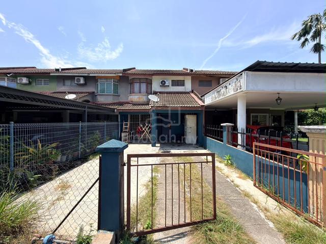 2 Tingkat Teres Rumah Dijual Taman Ros Freehold 1