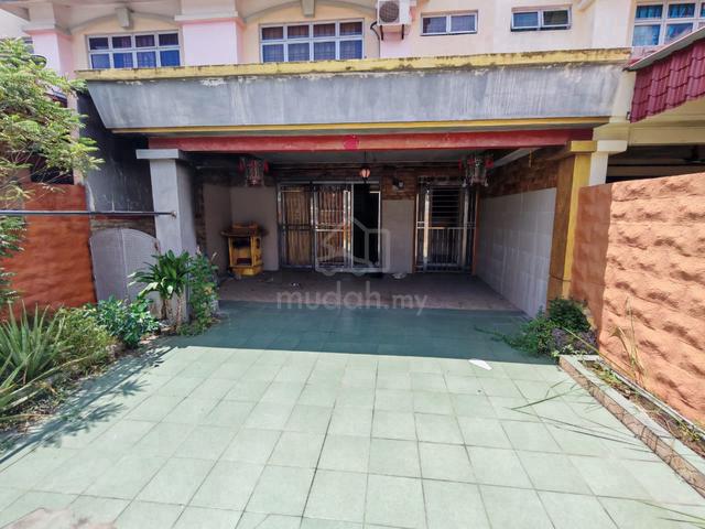 Taman Sri Pulai Perdana - Double Storey House 1